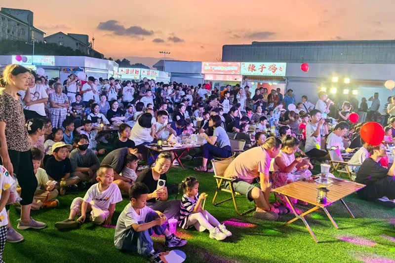 給煙火氣“安家” 彰顯城市管理“溫度”